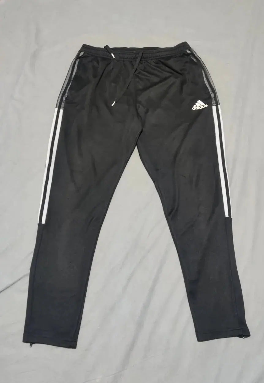 Adidas Men Sport Black Trouser XL – Preloved Labels (view 2)