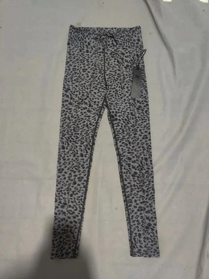 Noli Women Gray Sport Tights – Preloved Labels (view 2)