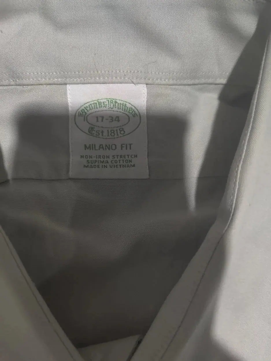 Aroors Brothers Men Cotton Gray Shirt M – Preloved Labels (view 3)