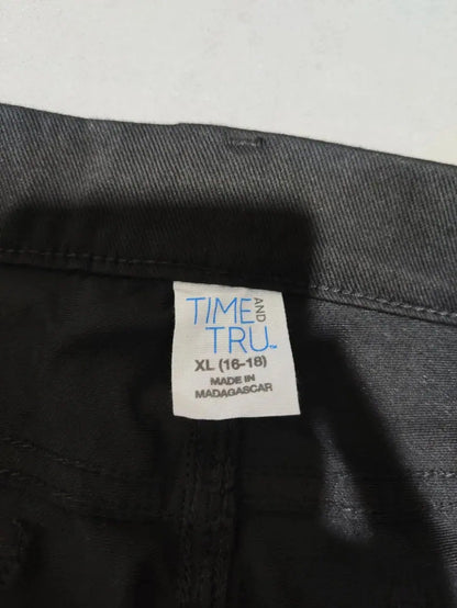 Time And Tru Women Black Sport Tights – Preloved Labels (view 3)