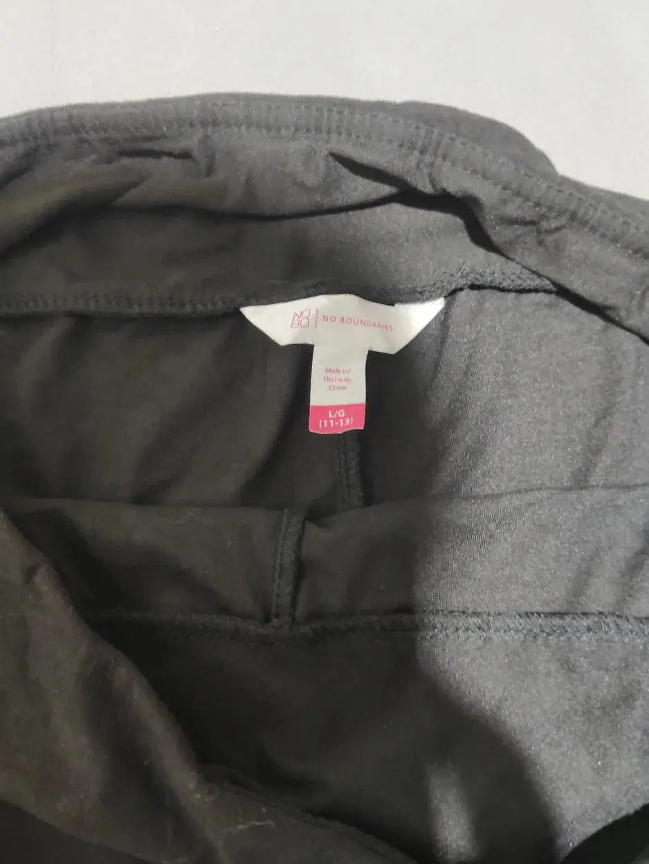 No Boundaries Women Black Sport Tights – Preloved Labels (view 3)