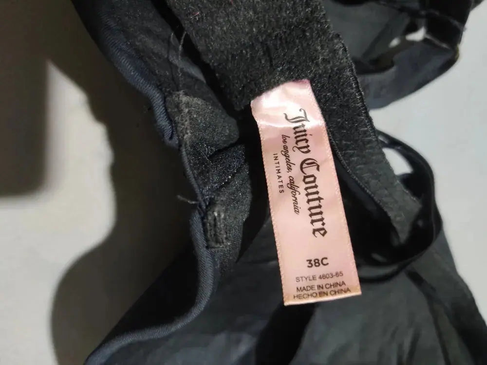 Juicy Couture Women Black Sport Bra – Preloved Labels (view 3)