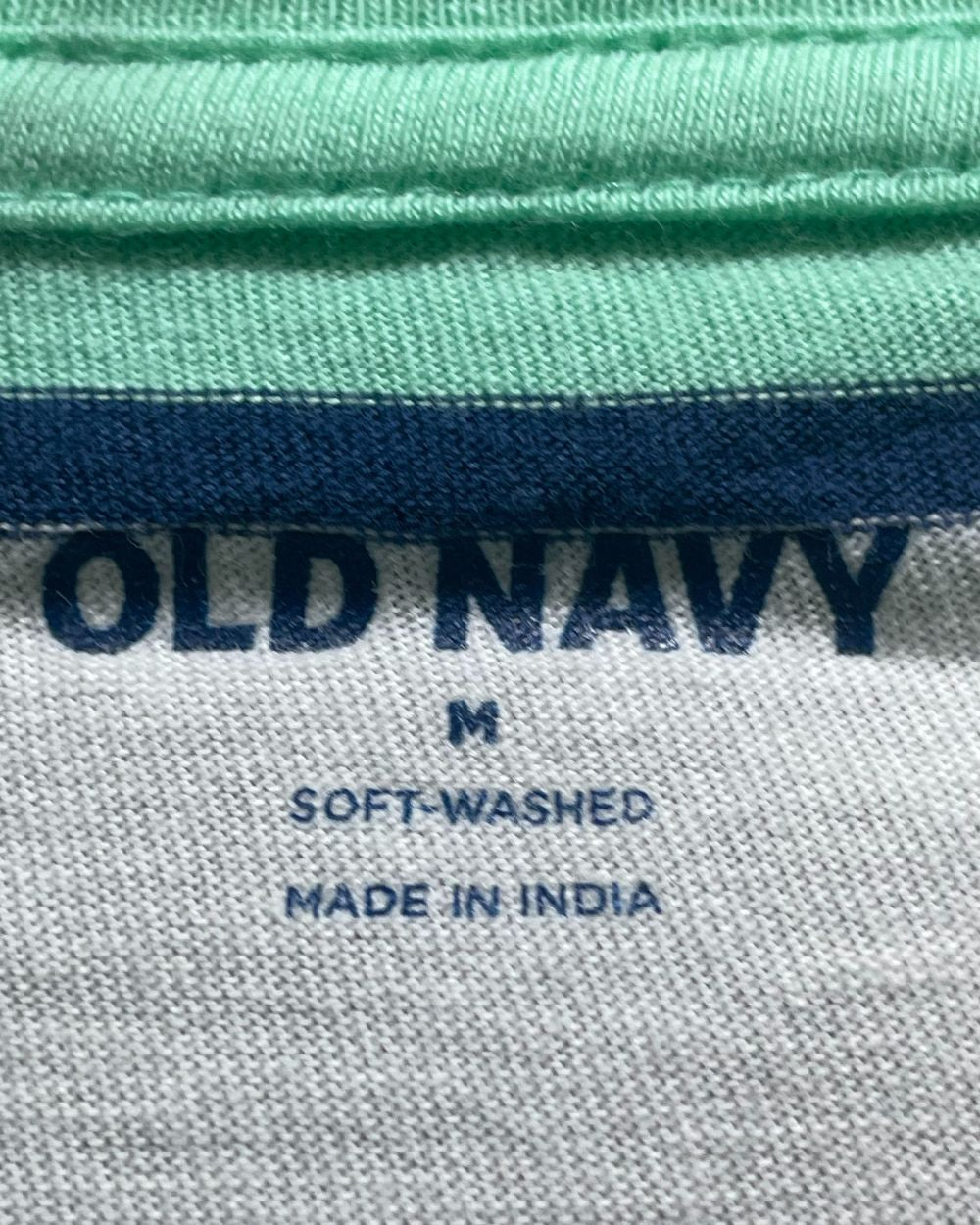 Old Navy Green T Shirt For Men Medium | Preloved Labels