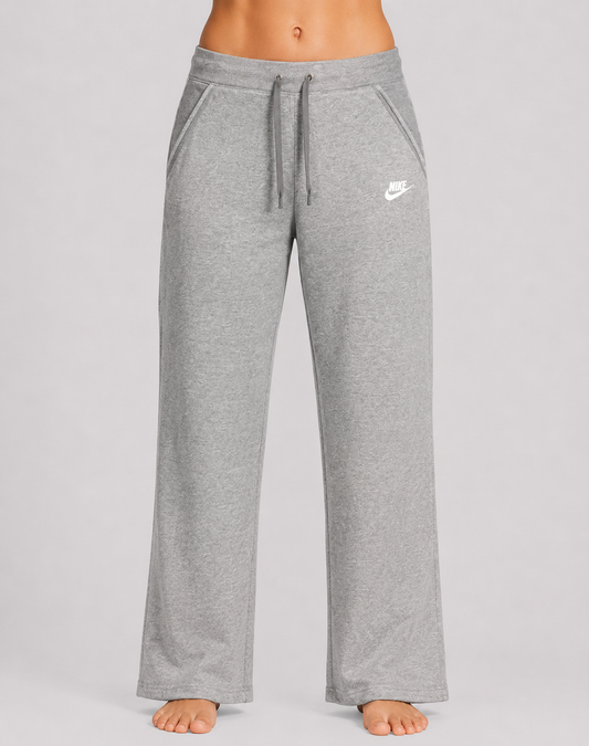 Nike Women Gray Cotton Trouser M