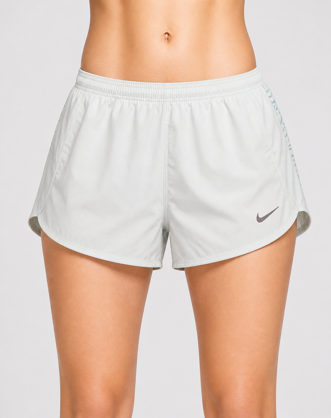 Nike Dri Fit Women White Sport Short – Preloved Labels