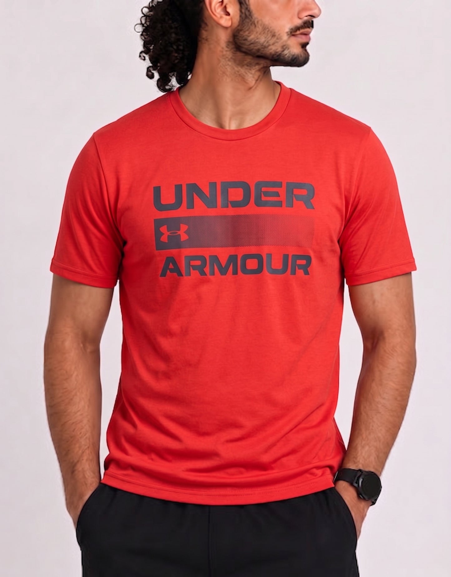 Under Armour Men Red Cotton T Shirt M