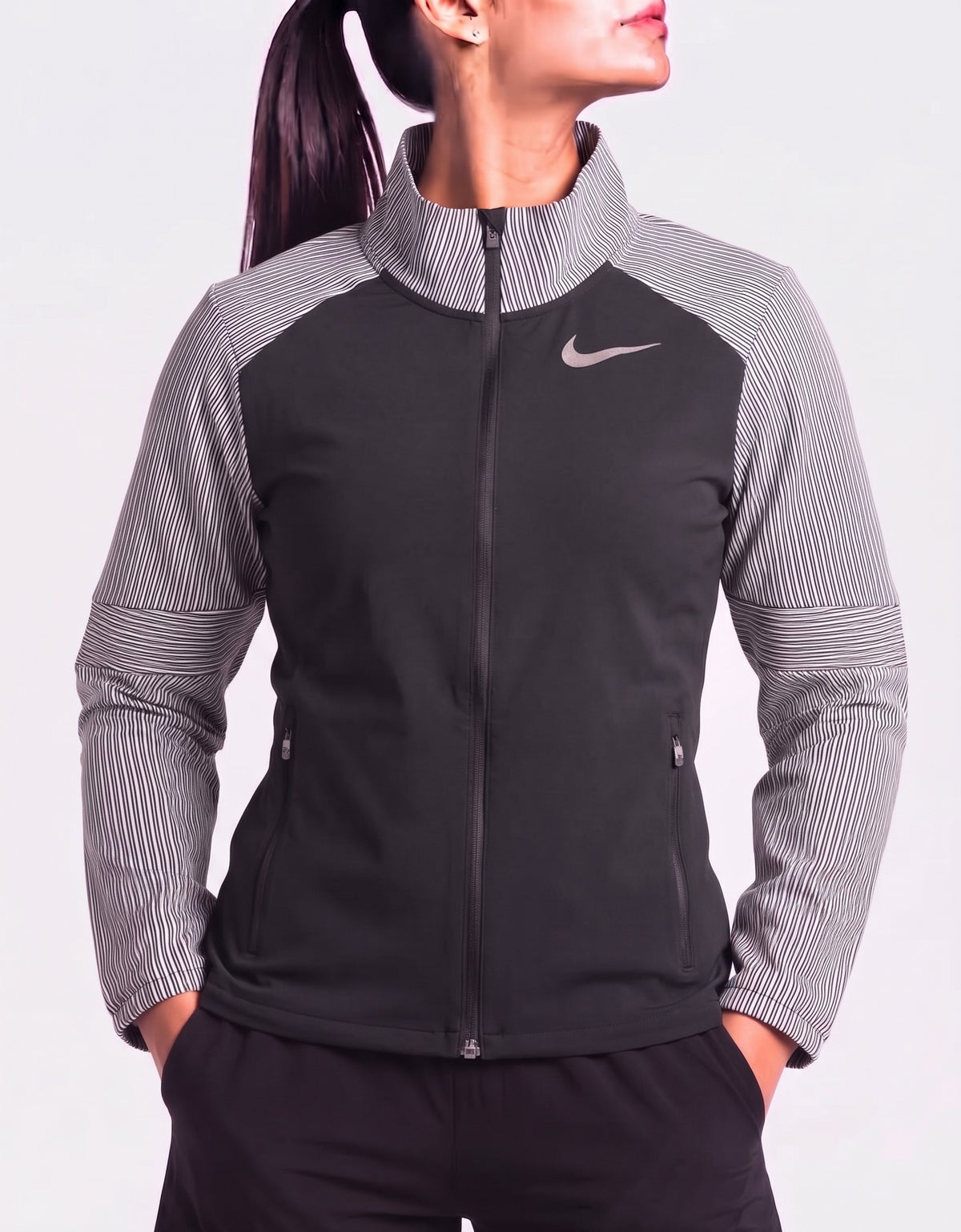 Nike women black sweatshirt, Small, 18–19 in chest — product image 1