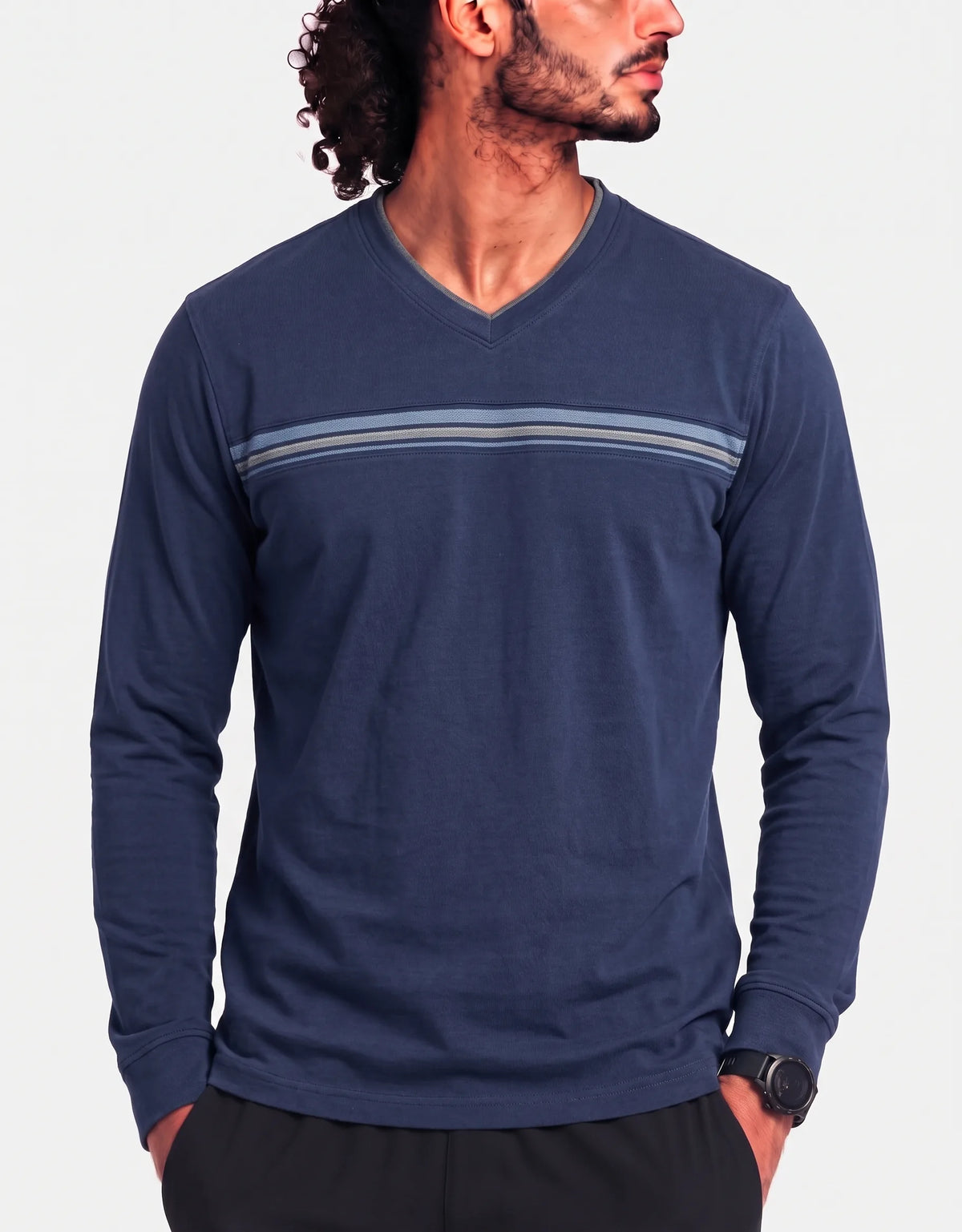 Van Heusen Men Polyester Navy Brown Sweater M