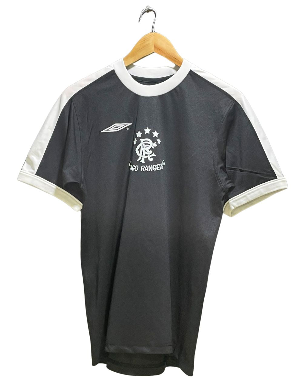 Umbro Black For Men Sports T Shirt S | Preloved Labels