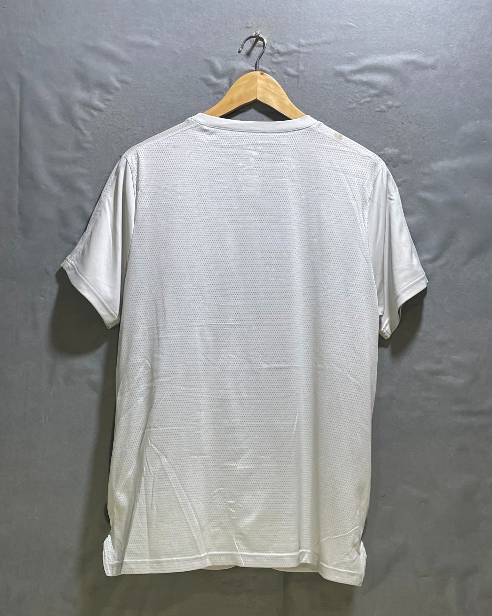 Reebok Gray For Men Sports T Shirt M | Preloved Labels