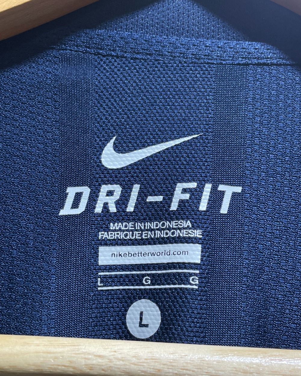 Nike Blue For Men Sports T Shirt L | Preloved Labels