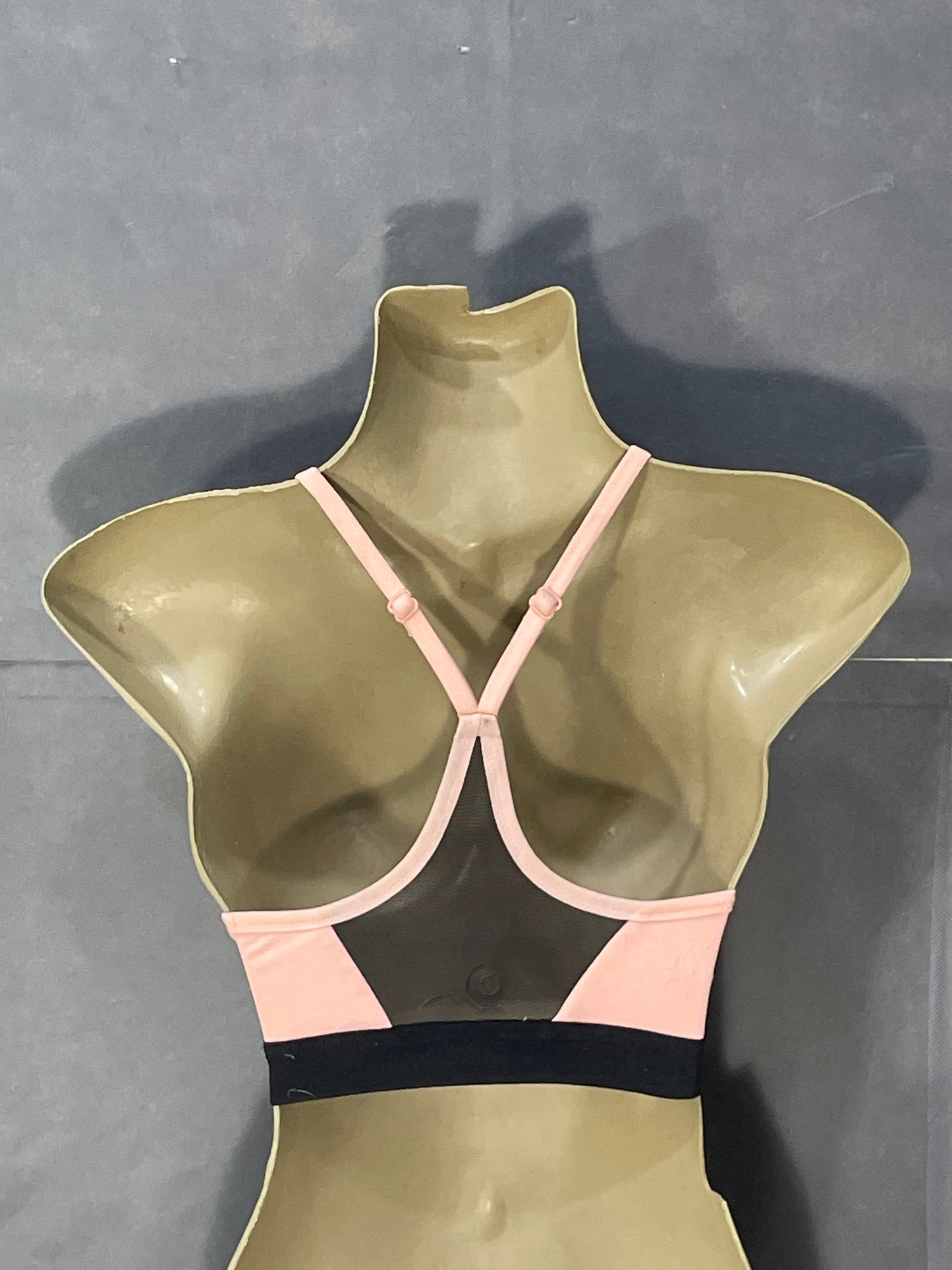 Nike Dri Fit Black Sports Gym Bra For Women M