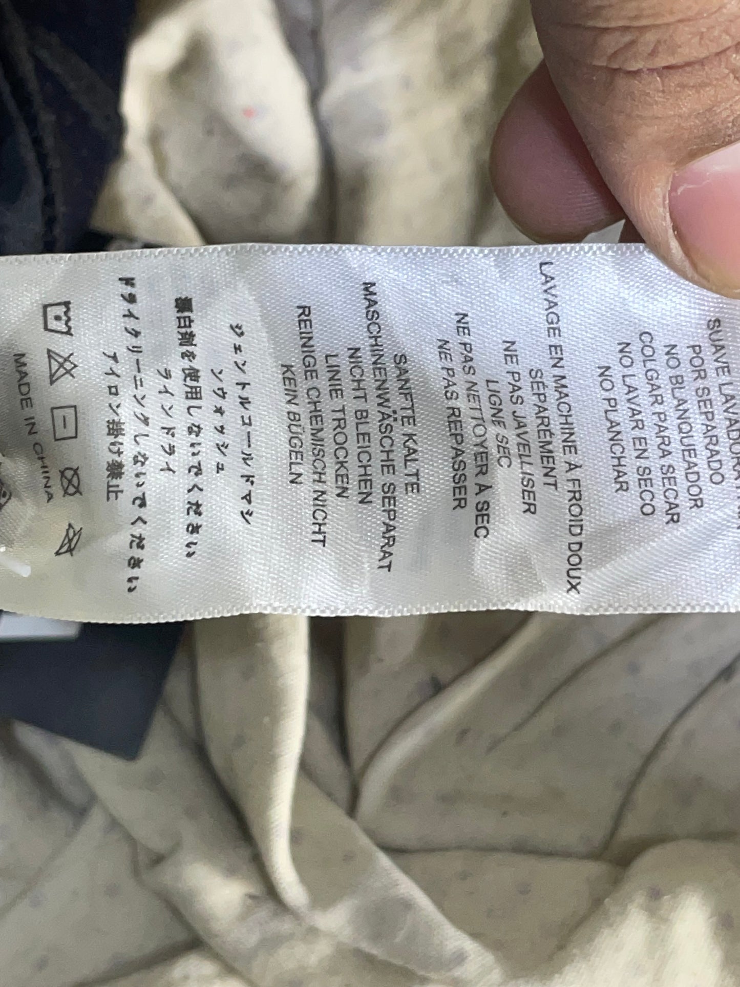 Winzara Front Open Black Sports Gym Bra For Women M