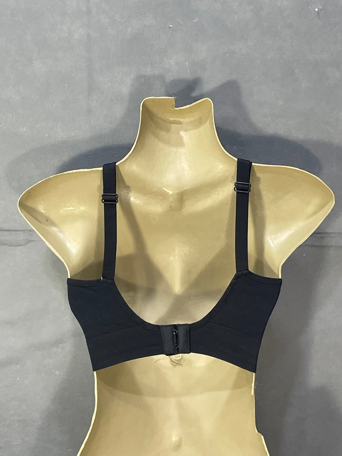 Isabel Maternity Black Sports Gym Bra For Women M