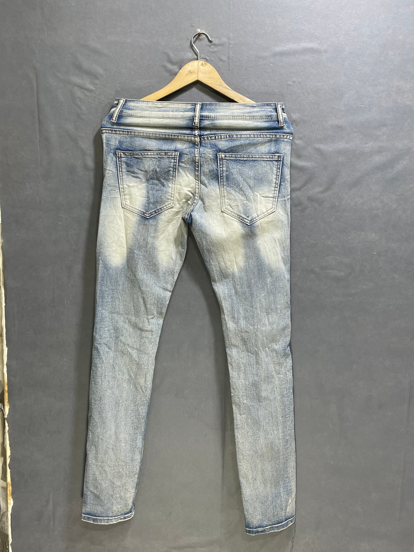 Road Narrows Blue Jeans For Men S