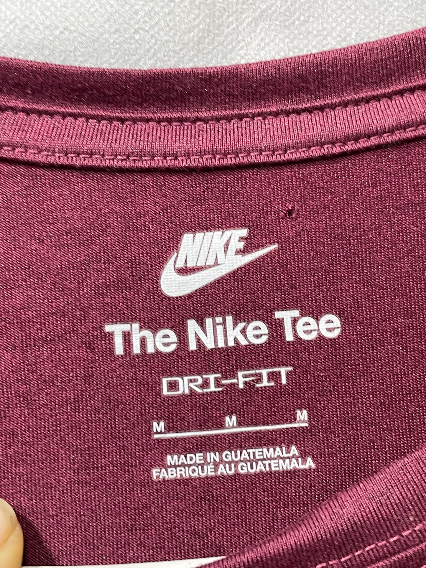 Nike The Tee Maroon Sport For Women T Shirt Medium