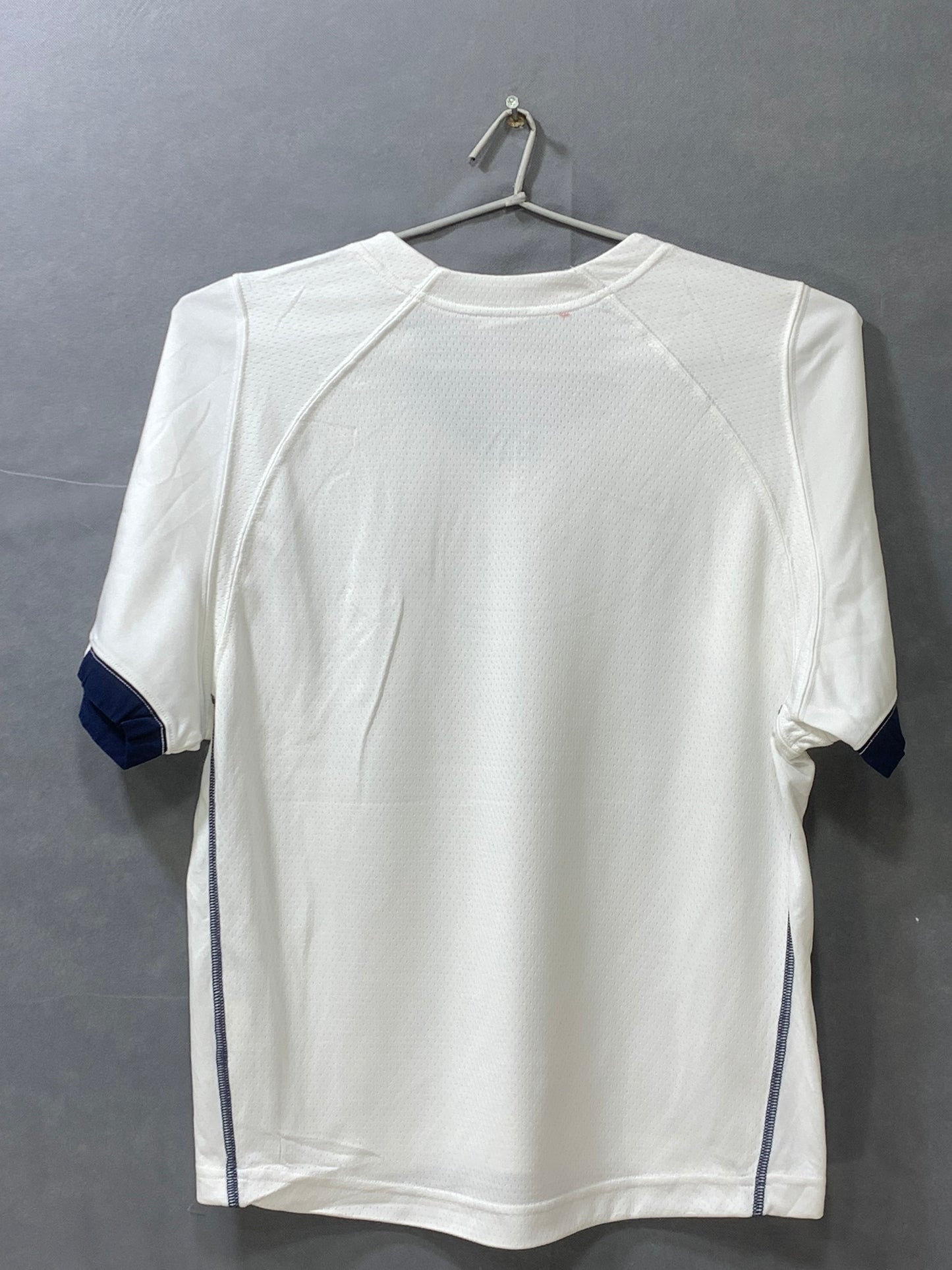 Nike Dri Fit White Sports For Women T Shirt X Small