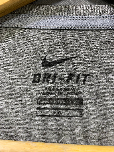 Nike Dri Fit Gray Sports For Women T Shirt L