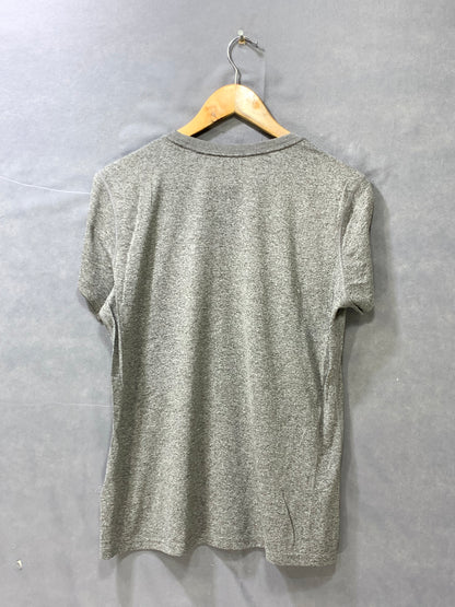 Nike Dri Fit Gray Sports For Women T Shirt L