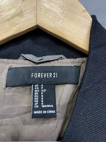 Forever 21 Branded Original Puffer Ban Collar Jacket For Women