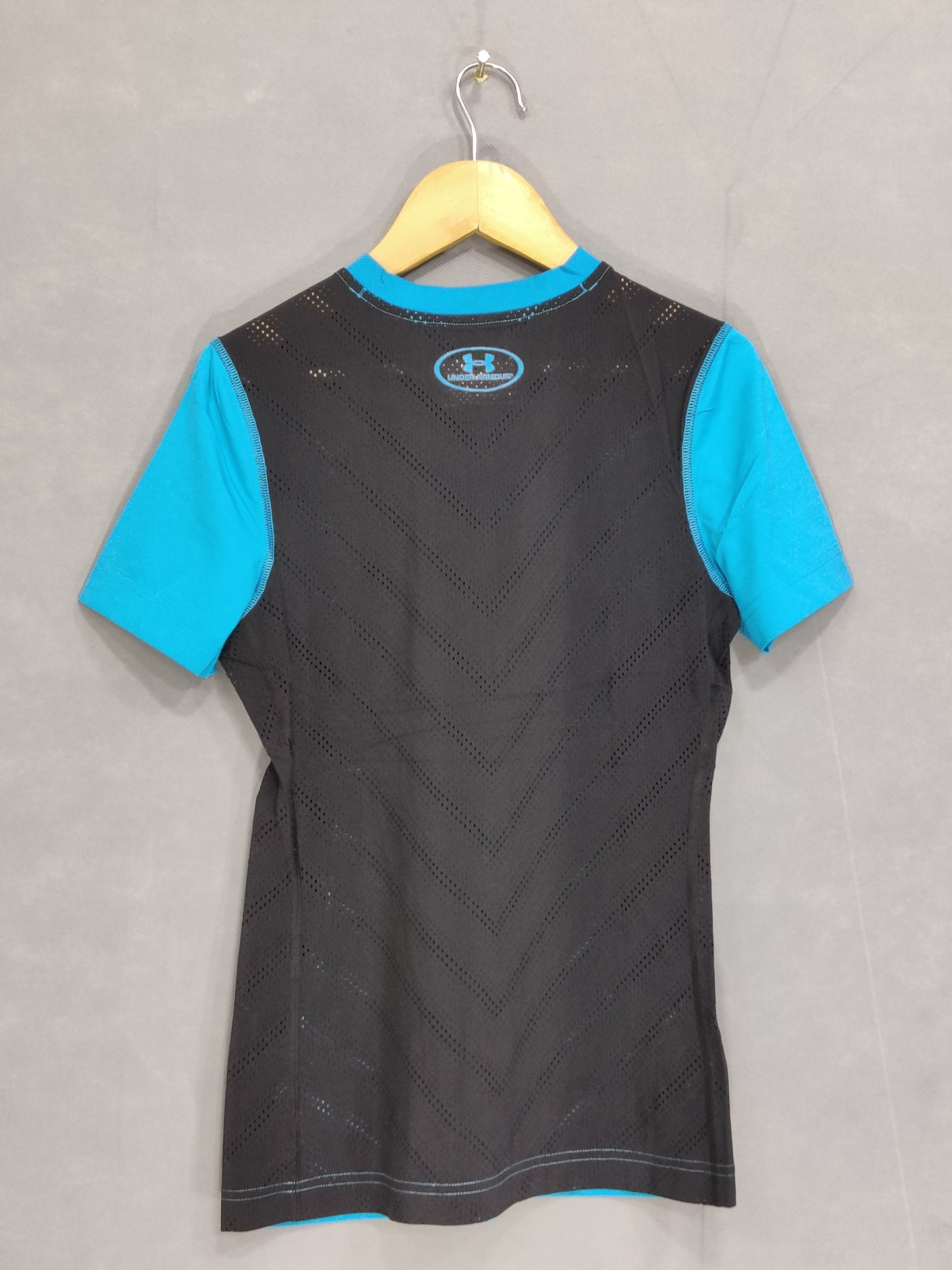 Under Armour Branded Original For Sports Women T Shirt