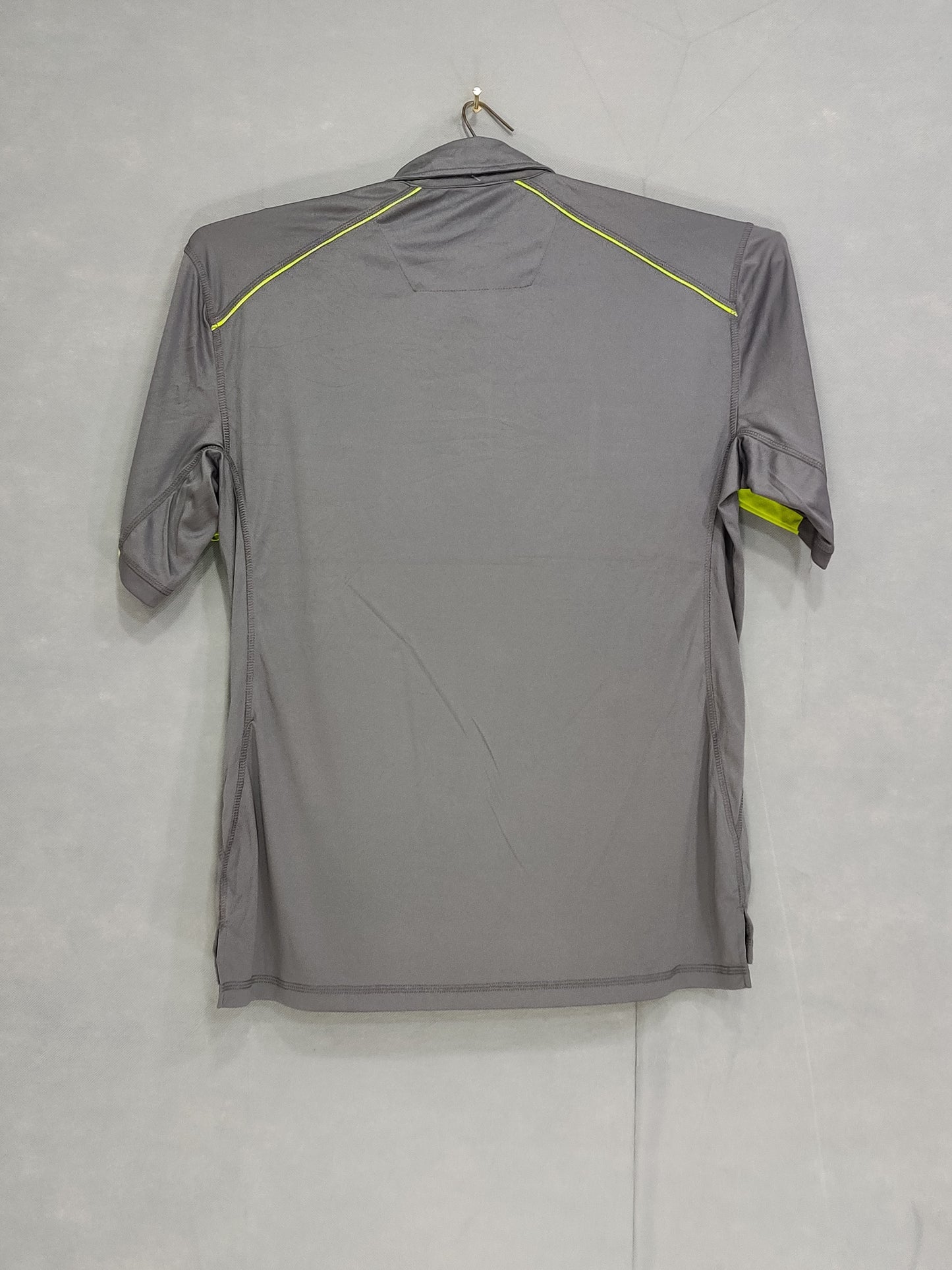 Beachbody Branded Original For Sports  Polo Men T Shirt