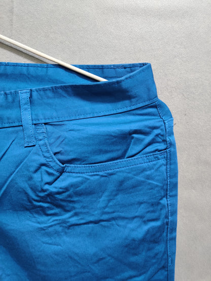 Calvin Klein Blue Cotton Jeans For Men M