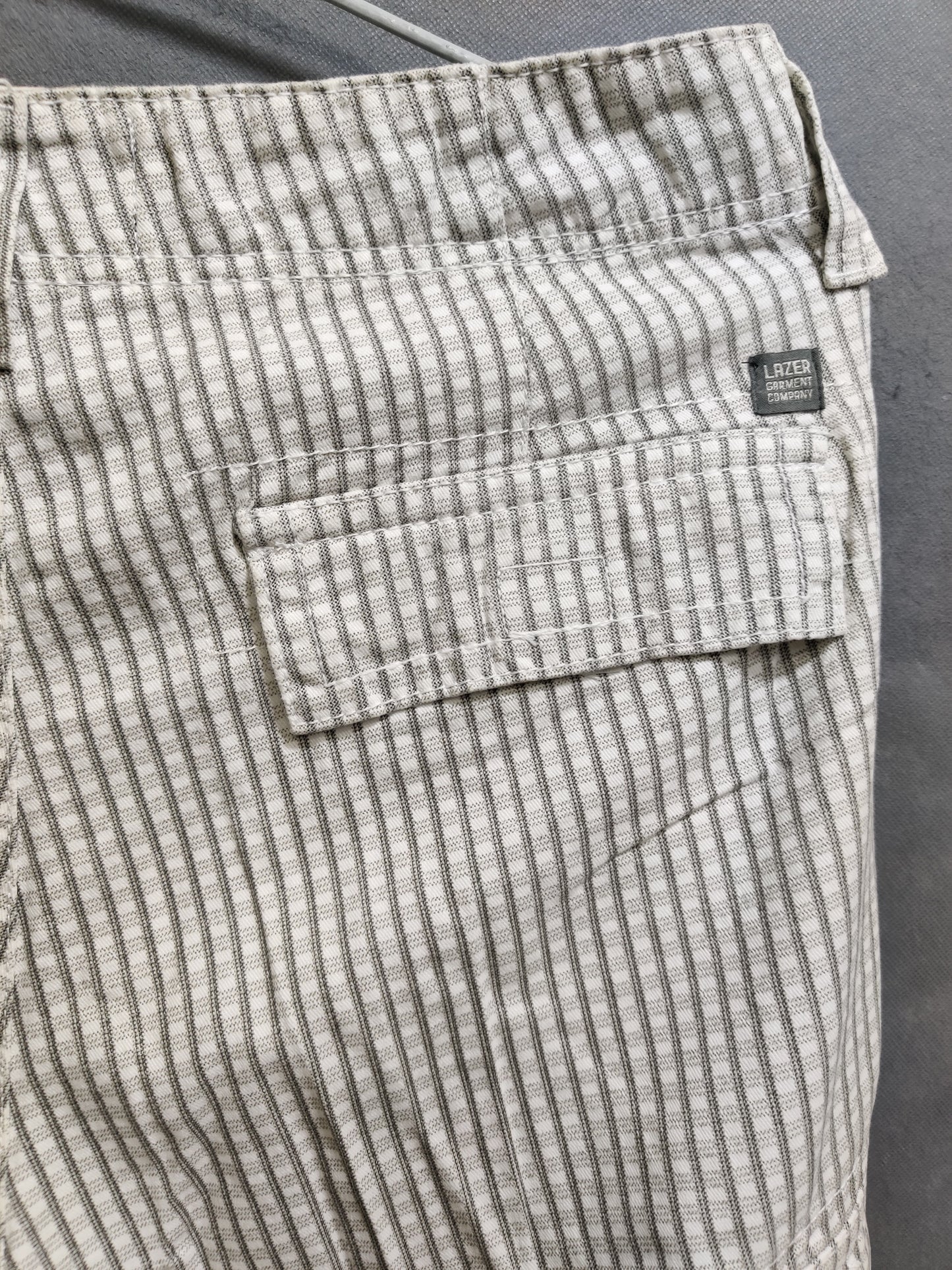 Lazer Co White Cotton Short For Men