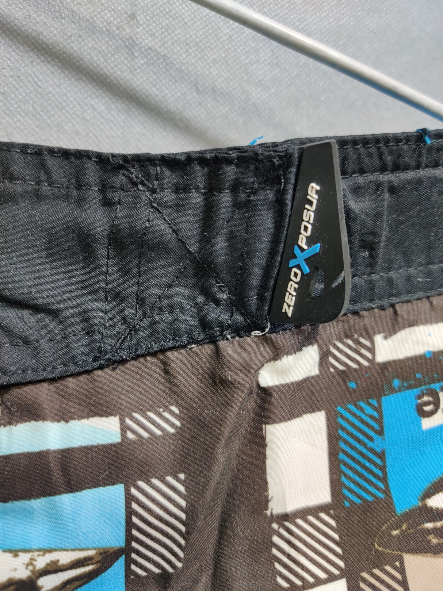 Zeroxposur Brown Polyester Short For Men L