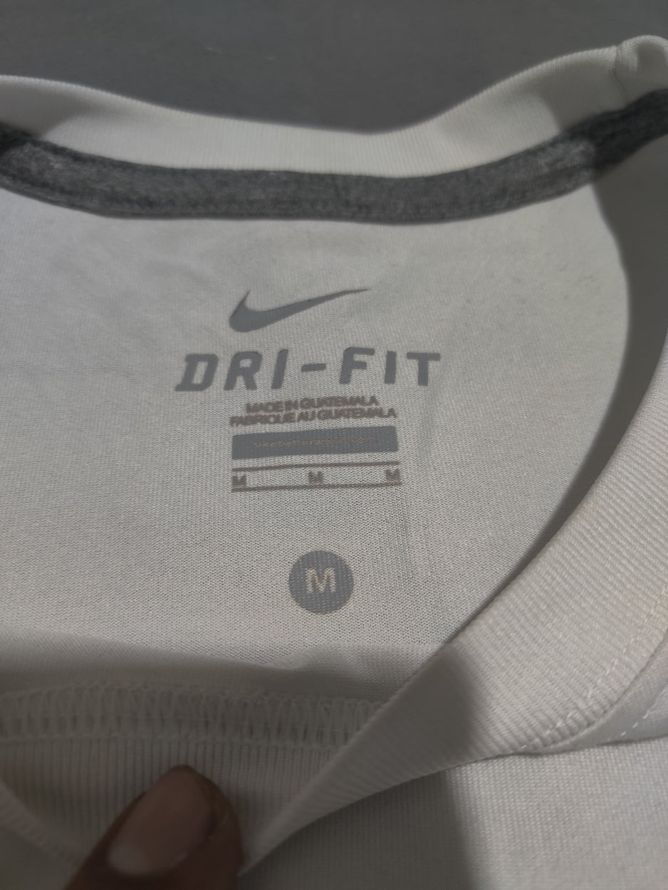 Nike Dri Fit Men Sport White T Shirt
