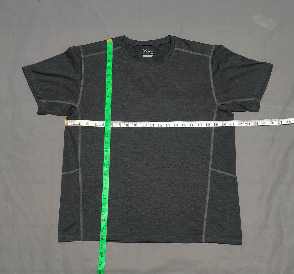 Old Navy Men Sport Gray T Shirt