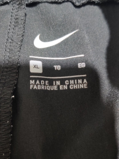 Nike Men Sport Black Short – Preloved Labels (view 3)