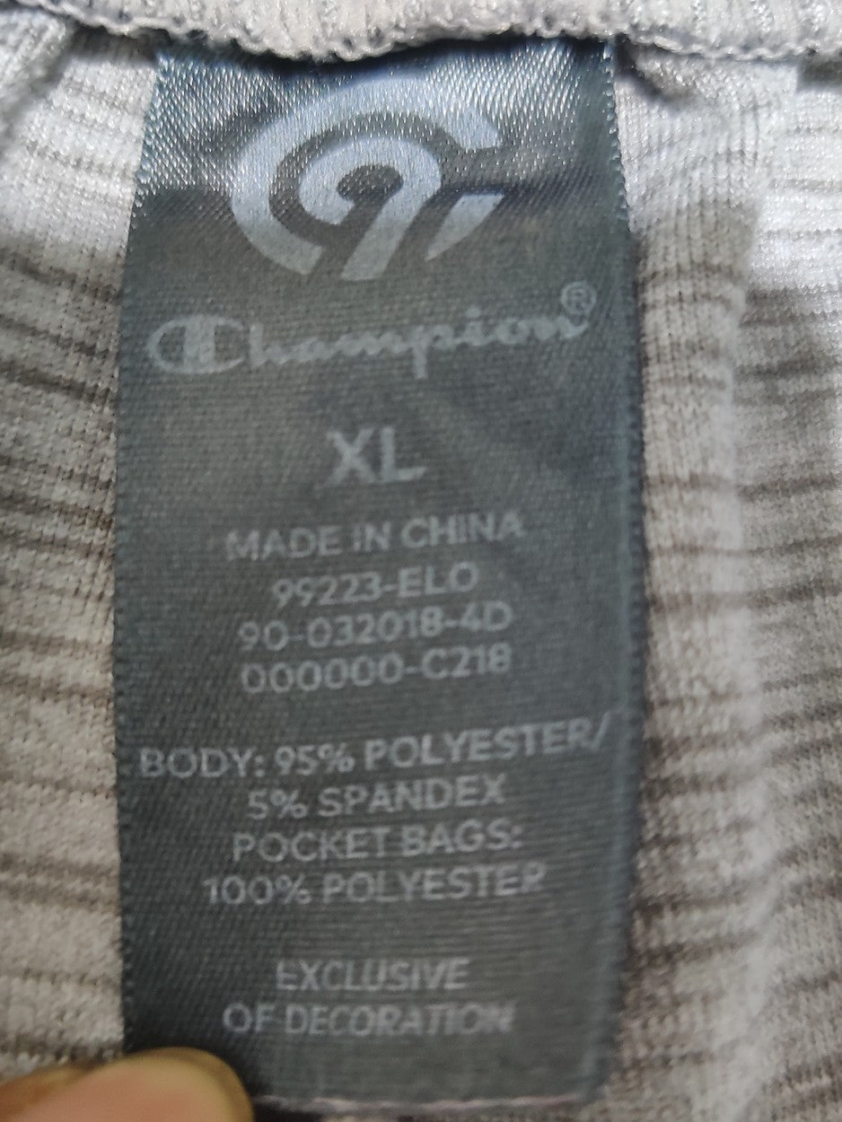 Champion Men Sport Gray Short – Preloved Labels (view 3)