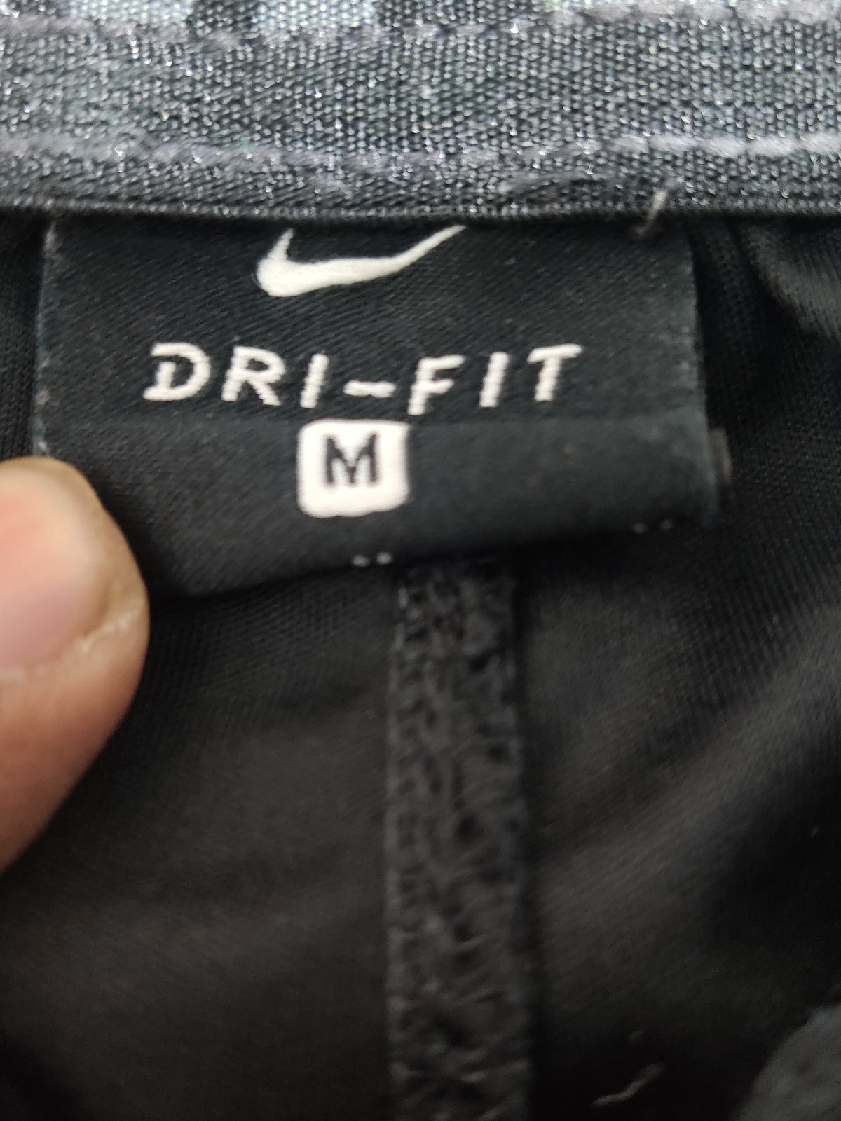 Nike Men Sport Black Short – Preloved Labels (view 3)