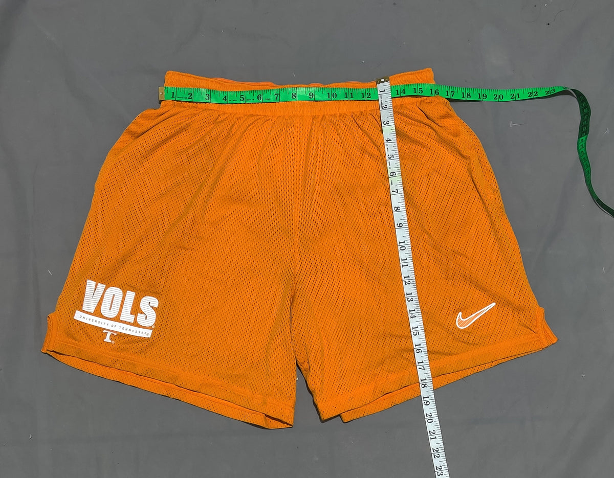 Nike Men Sport Orange Short – Preloved Labels (view 4)