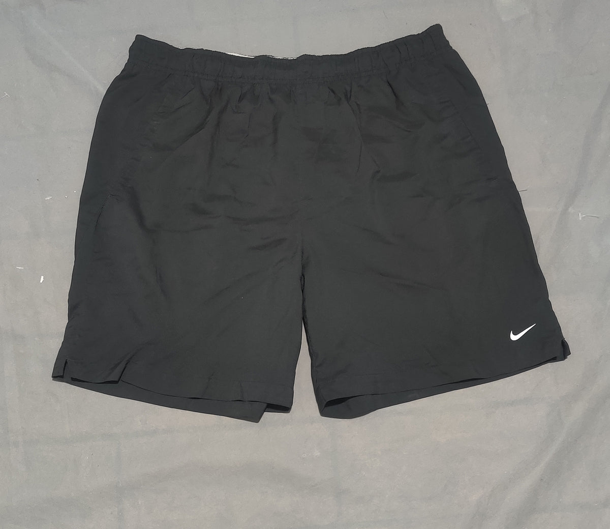 Nike Dri Fit Men Sport Black Short – Preloved Labels (view 2)