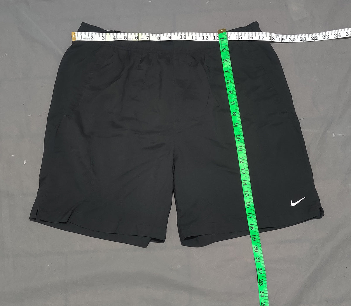 Nike Dri Fit Men Sport Black Short – Preloved Labels (view 4)