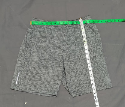Xersion Men Sport Gray Short