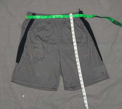 Old Navy Men Sport Gray Short – Preloved Labels (view 4)