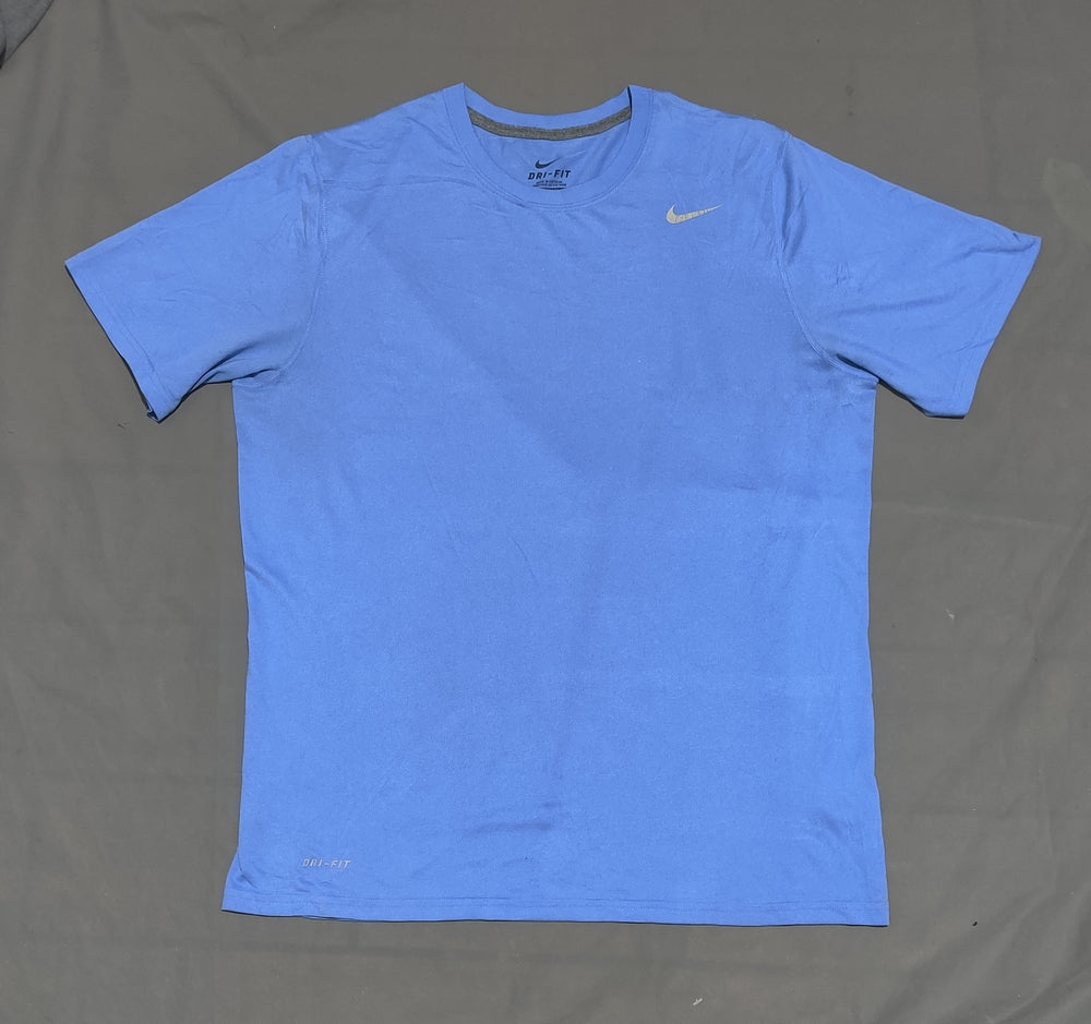 Nike Dri Fit Men Sport Blue T Shirt – Preloved Labels (view 2)