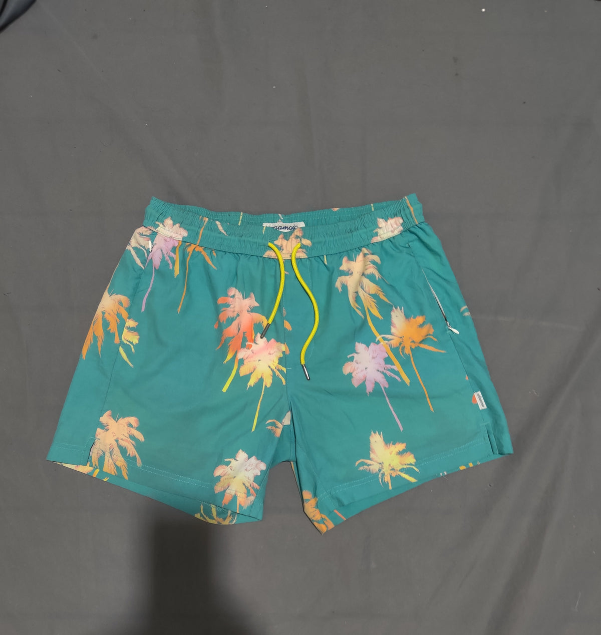 Maamgic Men Sport Black Short – Preloved Labels (view 2)