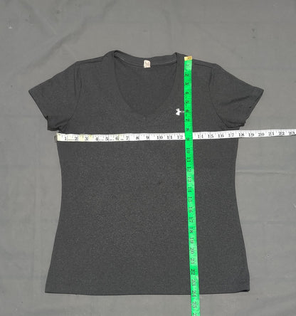 Under Armour Women Sport Gray T Shirt – Preloved Labels (view 4)
