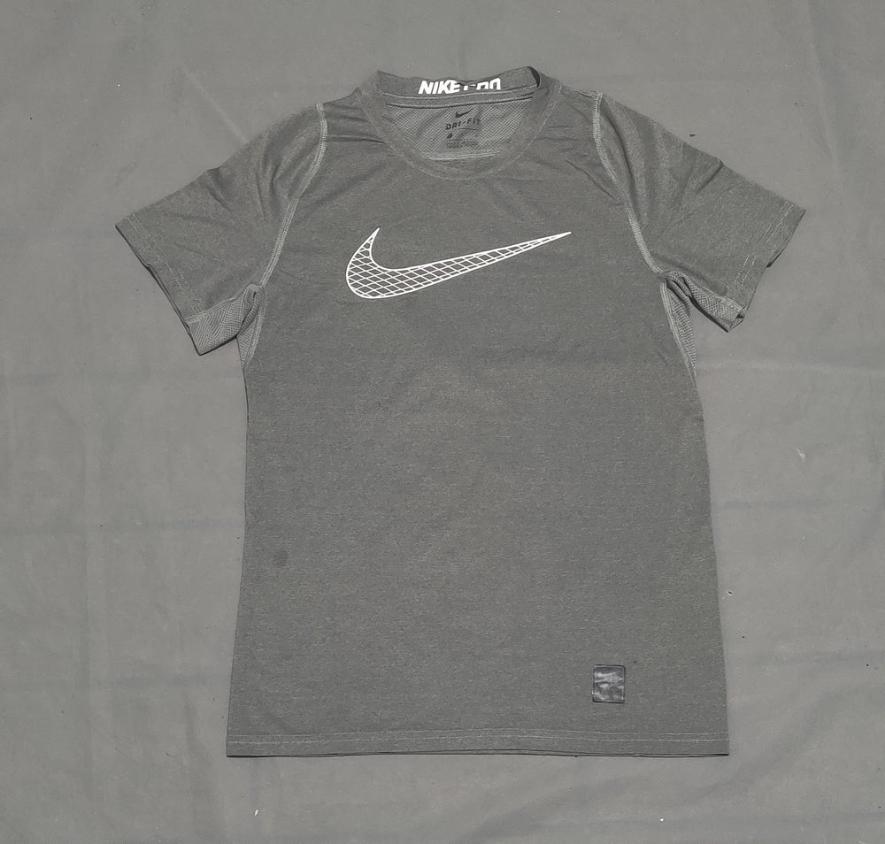 Nike Pro Women Sport Gray T Shirt – Preloved Labels (view 2)