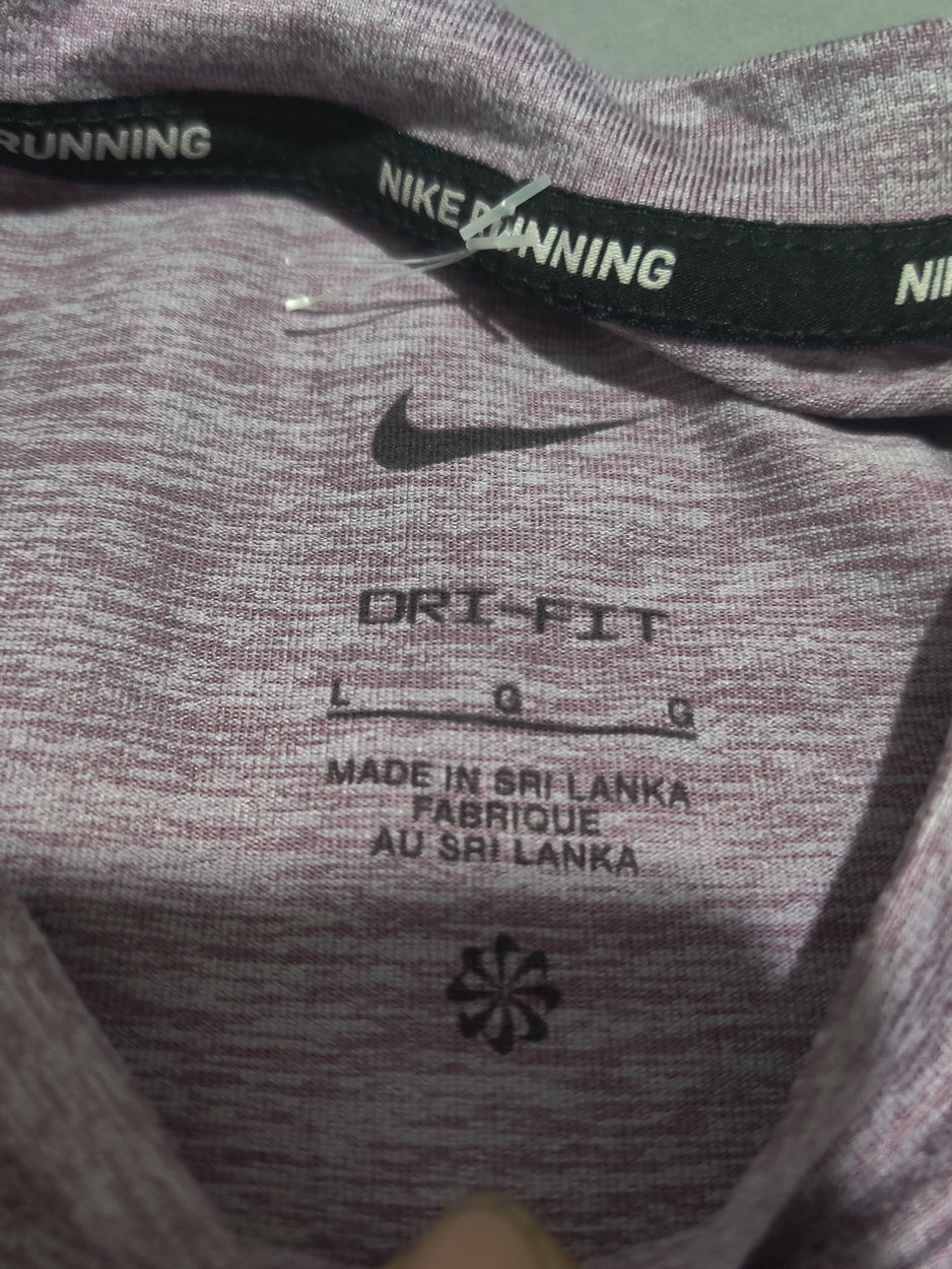 Nike Dri Fit Women Sport Purple T Shirt – Preloved Labels (view 3)