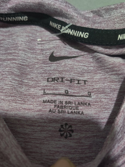 Nike Dri Fit Women Sport Purple T Shirt – Preloved Labels (view 3)