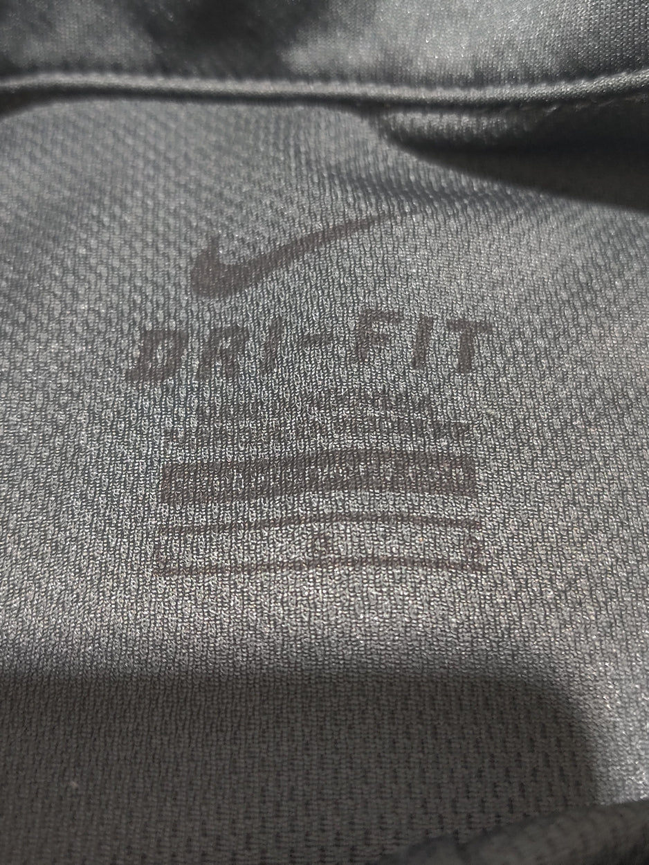 Nike Dri Fit Women Sport Gray Polo T Shirt – Preloved Labels (view 3)