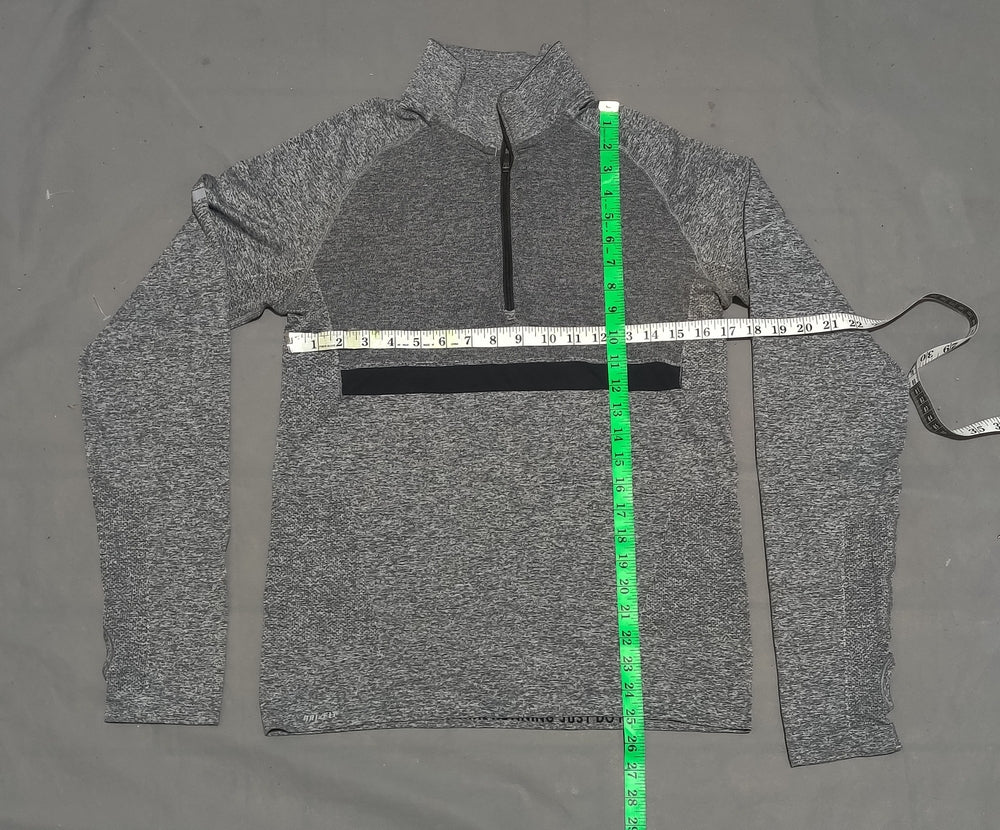 Nike Dei Fit Women Sport Gray T Shirt – Preloved Labels (view 4)