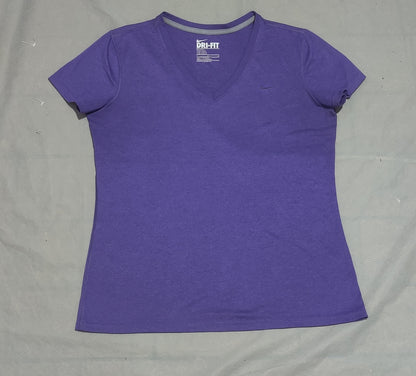 Nike Dri Fit Women Sport Purple T Shirt – Preloved Labels (view 2)