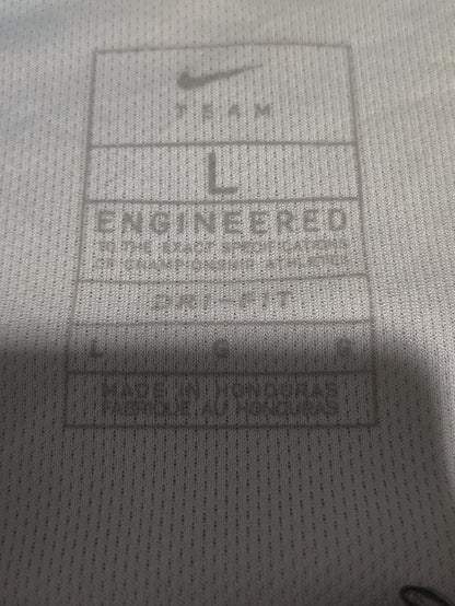 Nike Women Sport White T Shirt – Preloved Labels (view 3)