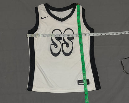 Nike Women Sport White T Shirt – Preloved Labels (view 4)